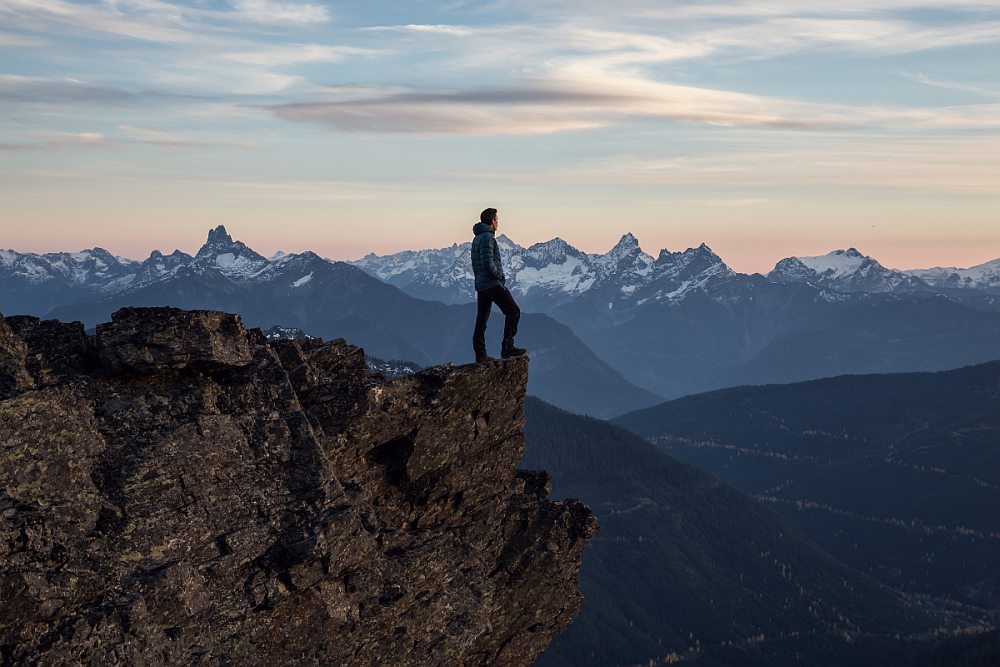 Od Dolomitów po Tatry – jak sprawdza się kurtka Patagonia w ekstremalnych warunkach